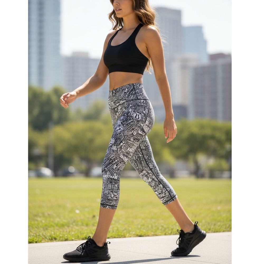 Lululemon Wunder Train High -Rise Crop 21” Tear It Up Alpine White Size6 EUC